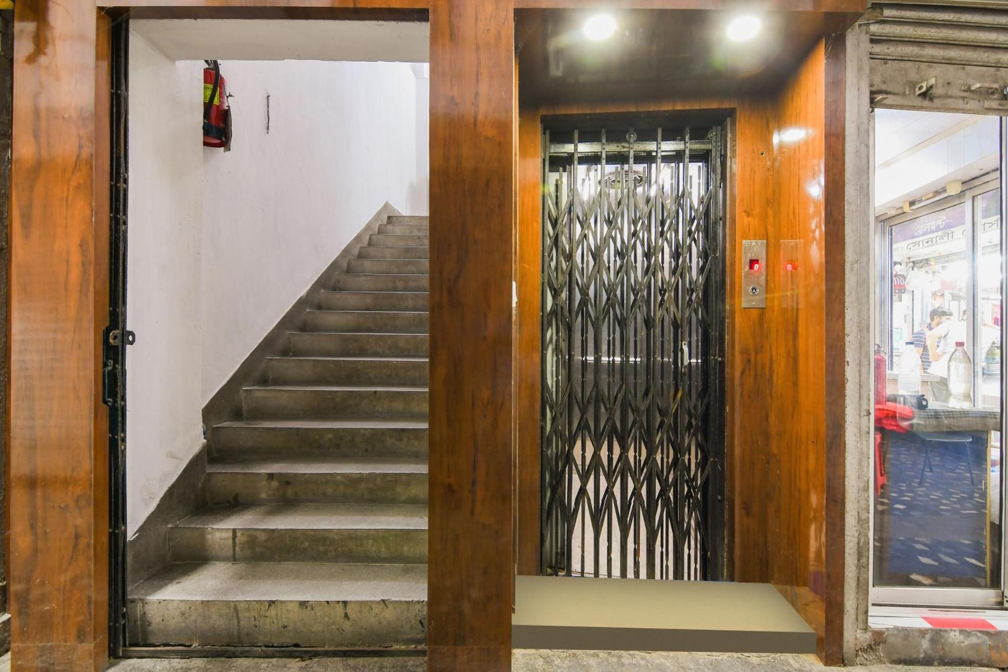 Super Hotel O Eminent Hotel Kolkata Exterior photo